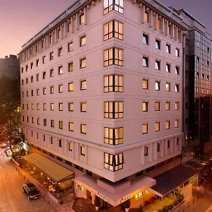 Nippon 4*, Istambul Turquie